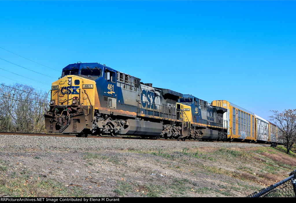 CSX 461 on M-218